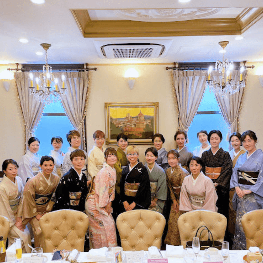 着付け教室の受講者さまとの新年会 集合写真
